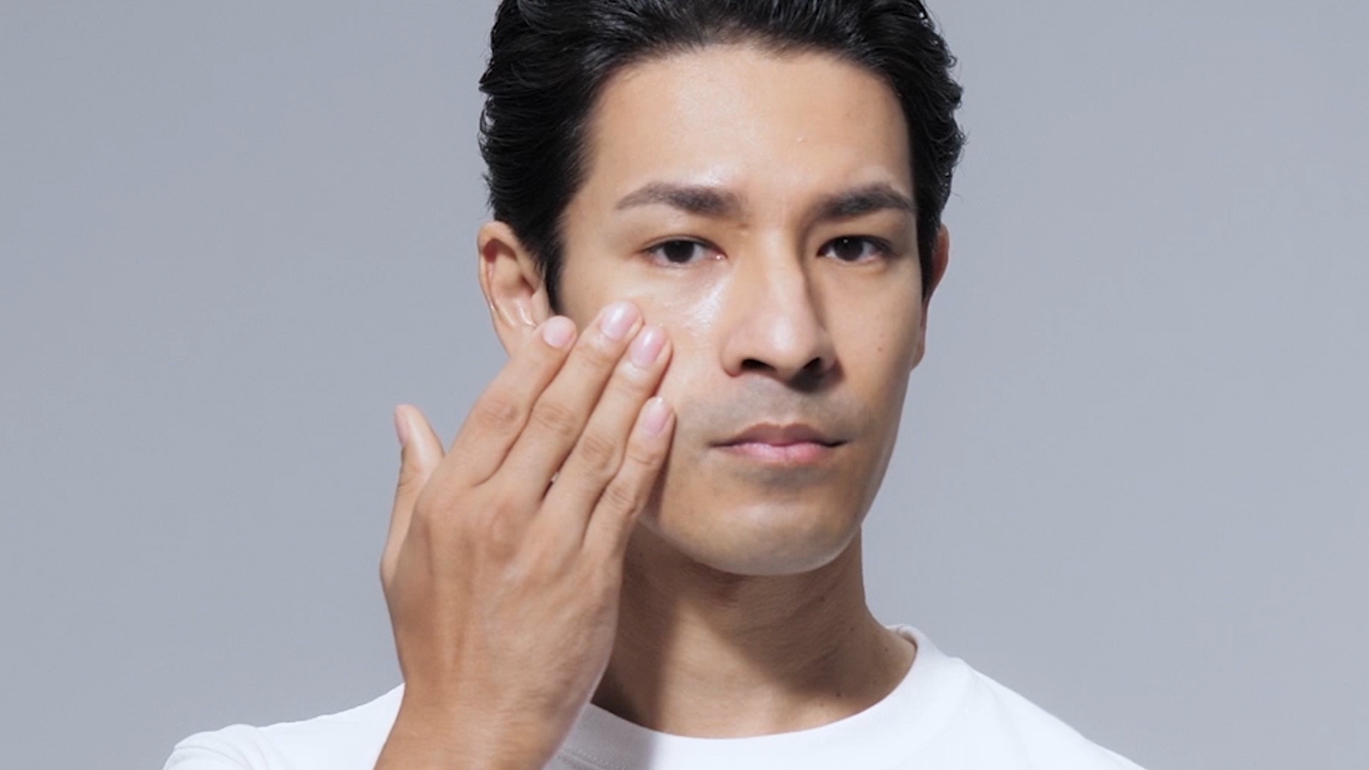 NEW Shiseido Men Energizing Moisturizer Extra Light Fluid